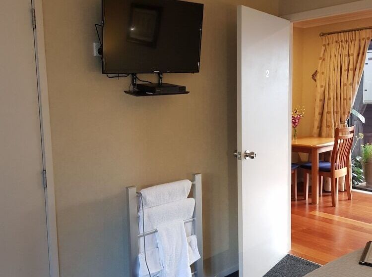 Heta Bed And Breakfast