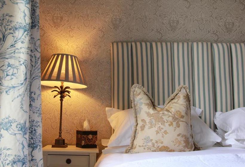 فندق 10 Castle Street