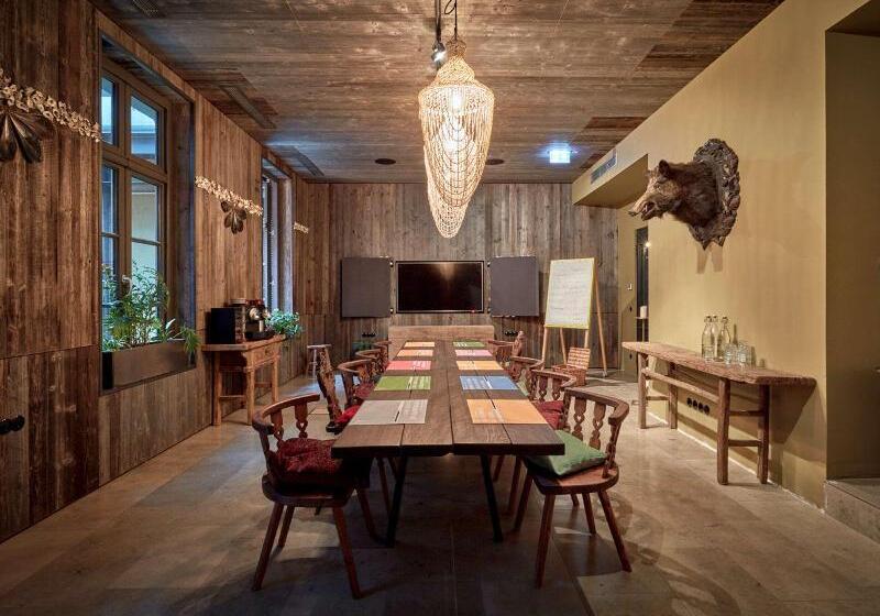 25hours Hotel The Royal Bavarian