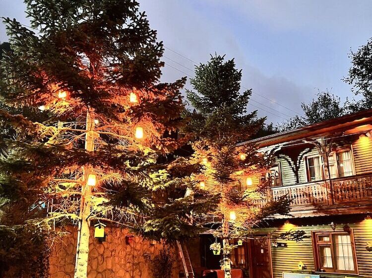 호텔 Abant Dort Mevsi̇m Konaği Hostel