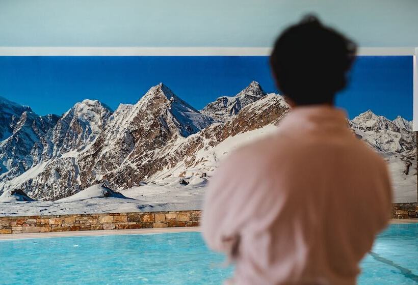 בית מלון כפרי Alagna Mountain Resort & Spa