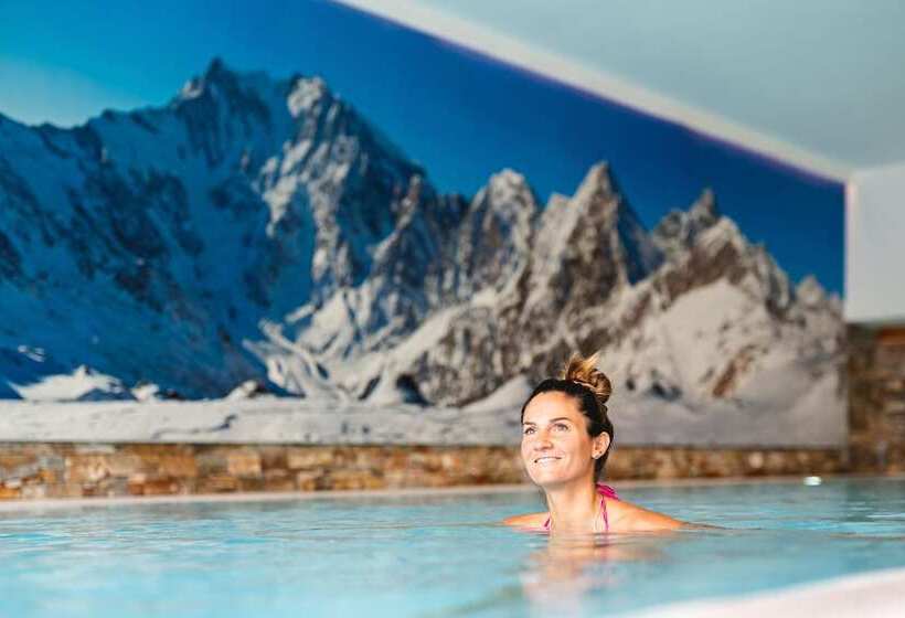 בית מלון כפרי Alagna Mountain Resort & Spa