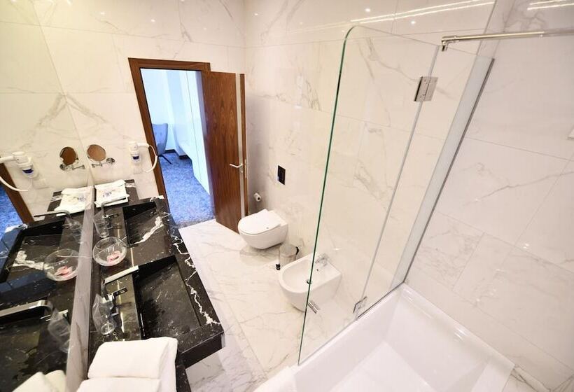 فندق Austria & Bosna