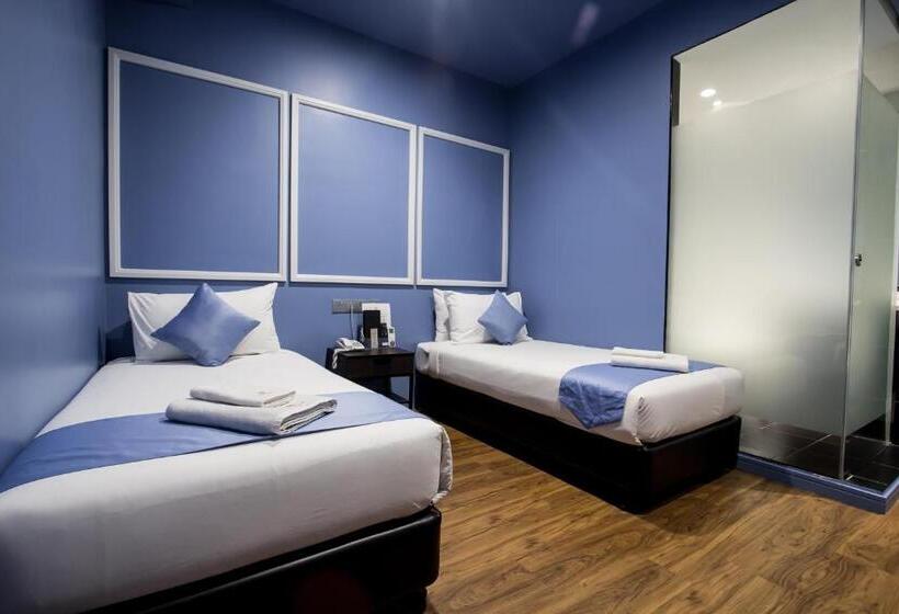 בית מלון כפרי Bloommaze Boutique