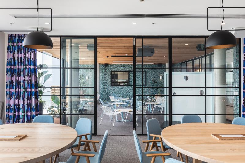 בית מלון כפרי Citadines Connect Sydney Airport