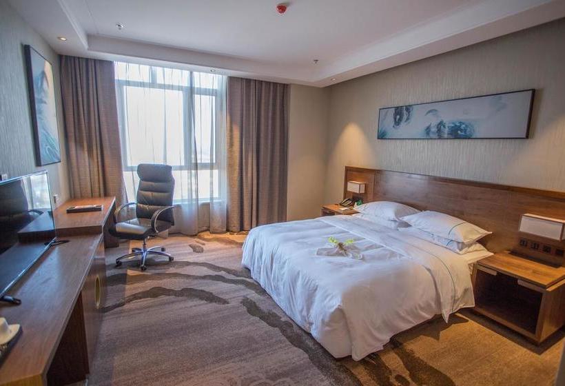 فندق Yantai Dexin International