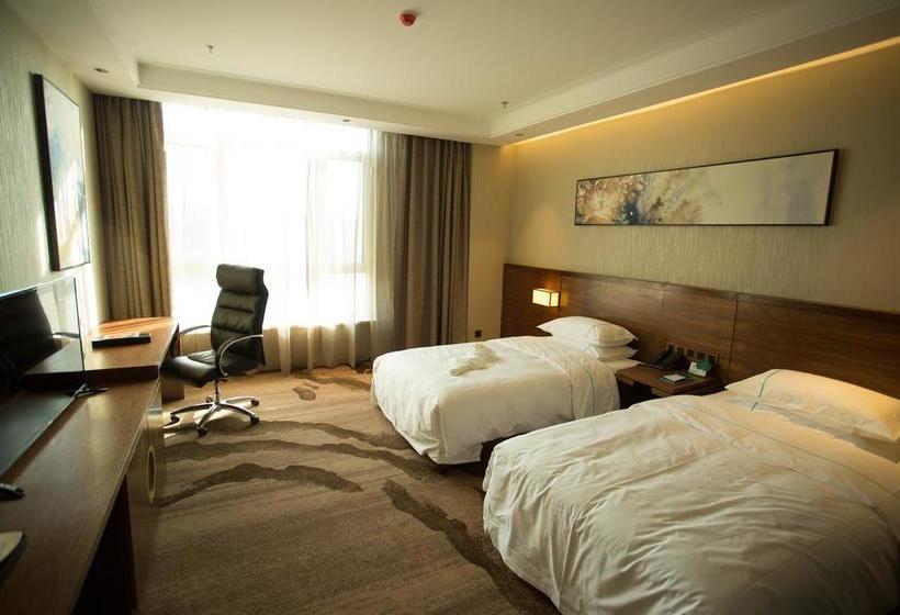 فندق Yantai Dexin International