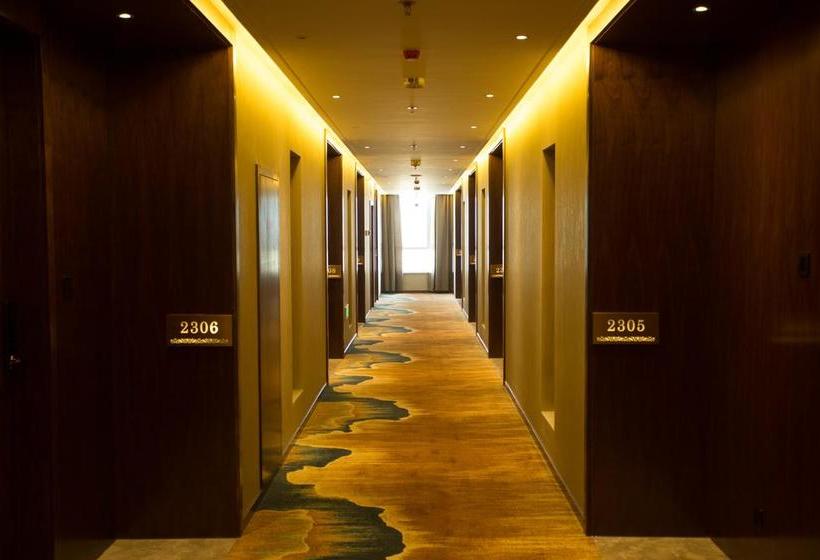 فندق Yantai Dexin International