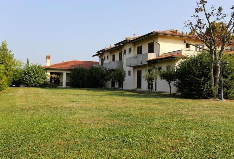 בית מלון כפרי Franciacorta