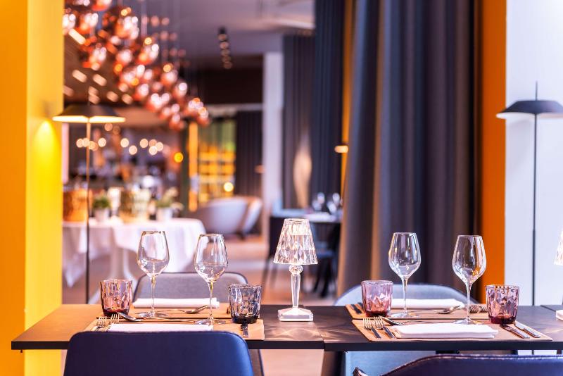 فندق Golden Tulip Saint Malo– Le Grand Be