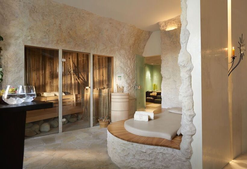 هتل House Of Time   Fancy Suite Vienna