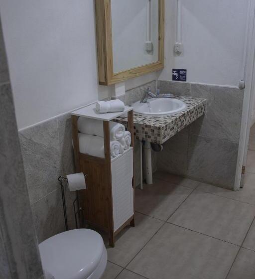 호텔 Jaguar Inn Bungalows