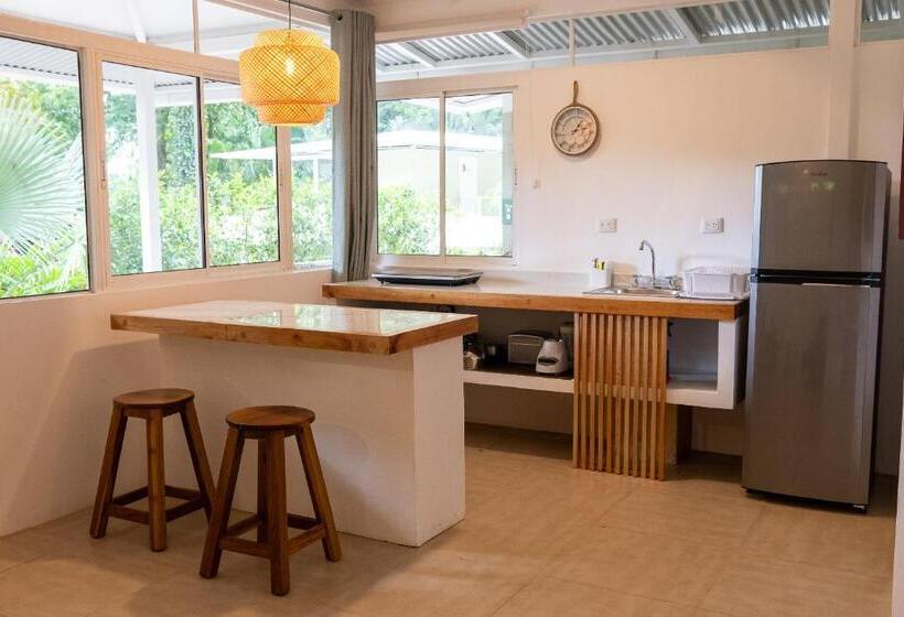 호텔 Jaguar Inn Bungalows