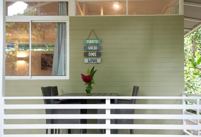 호텔 Jaguar Inn Bungalows