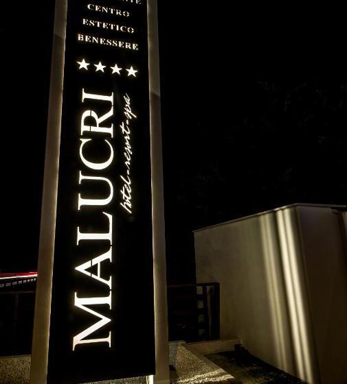 هتل Malucri Resort
