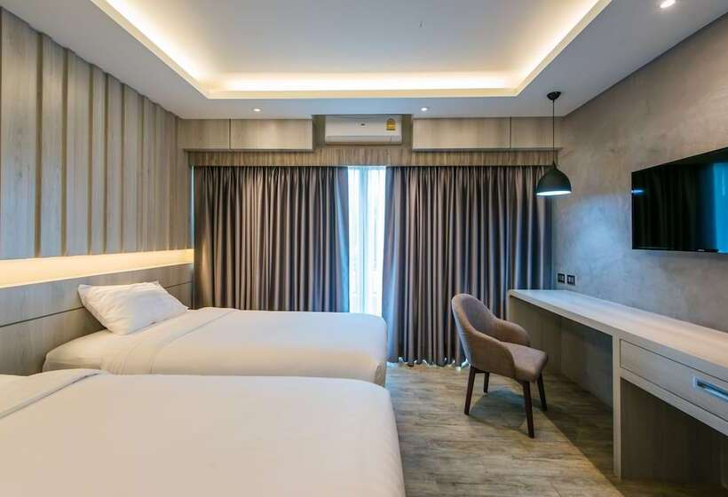 호텔 Nadee 10 Resort &