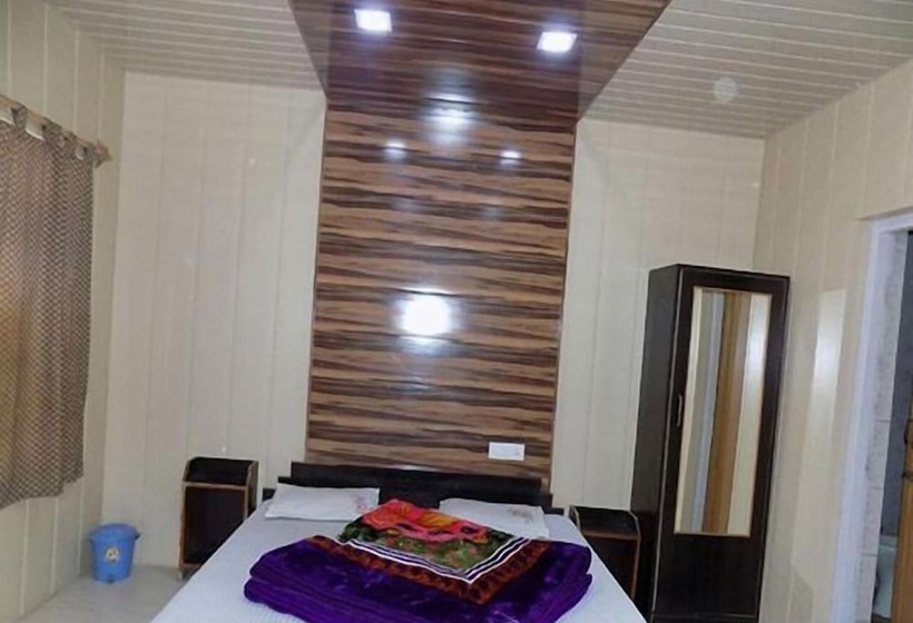Hotel Neelam Raj