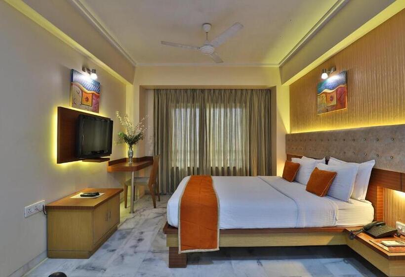 בית מלון כפרי President