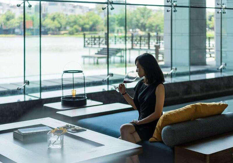 בית מלון כפרי Pullman Zhouzhuang