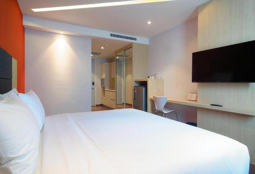 The Klagan Riverson Hotel & Residence