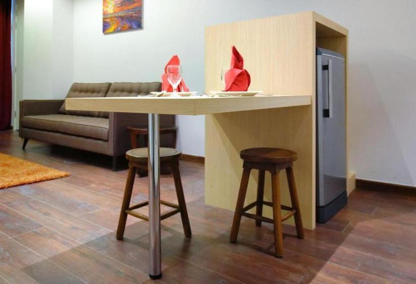 The Klagan Riverson Hotel & Residence