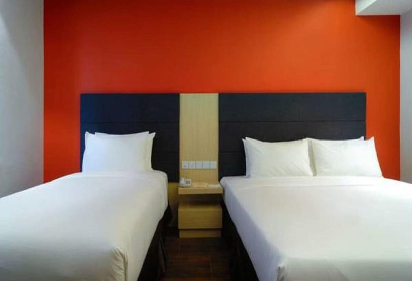 The Klagan Riverson Hotel & Residence