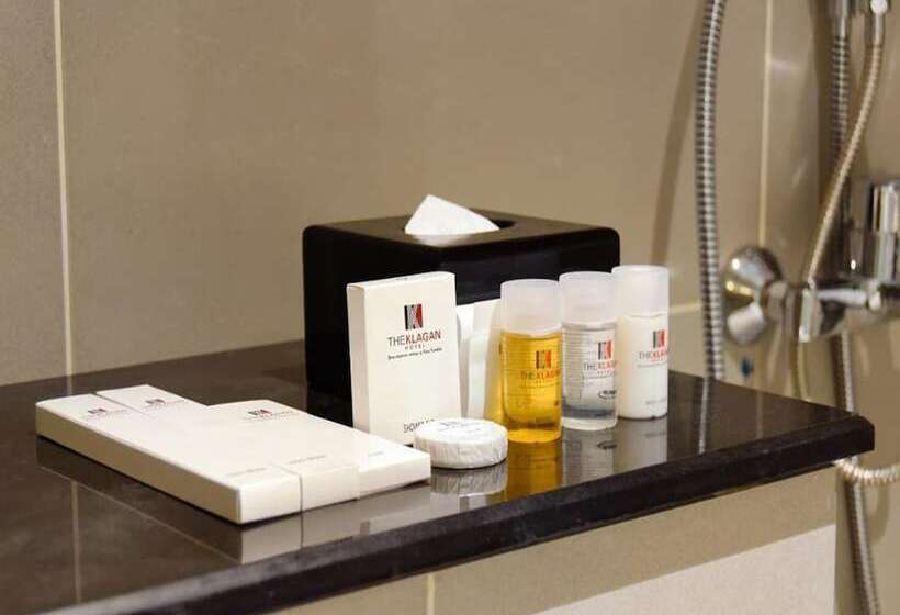 The Klagan Riverson Hotel & Residence