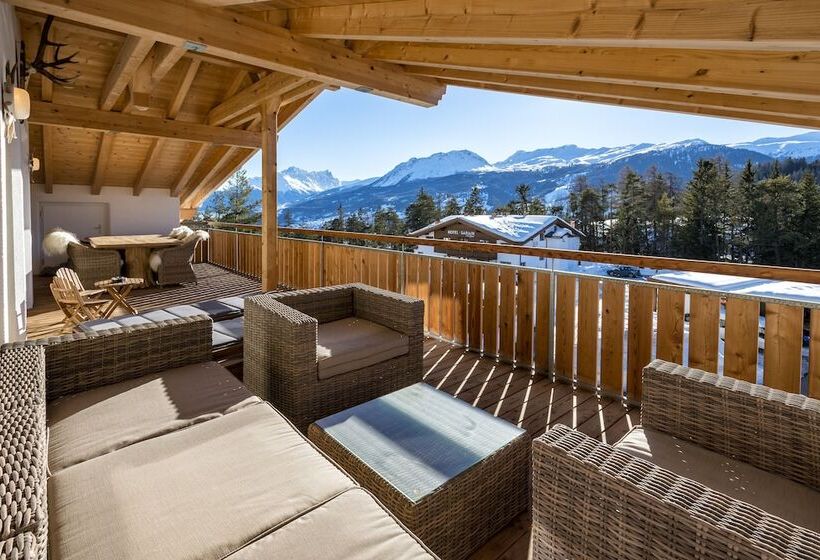 ホテル Sarain Active Mountain Resort