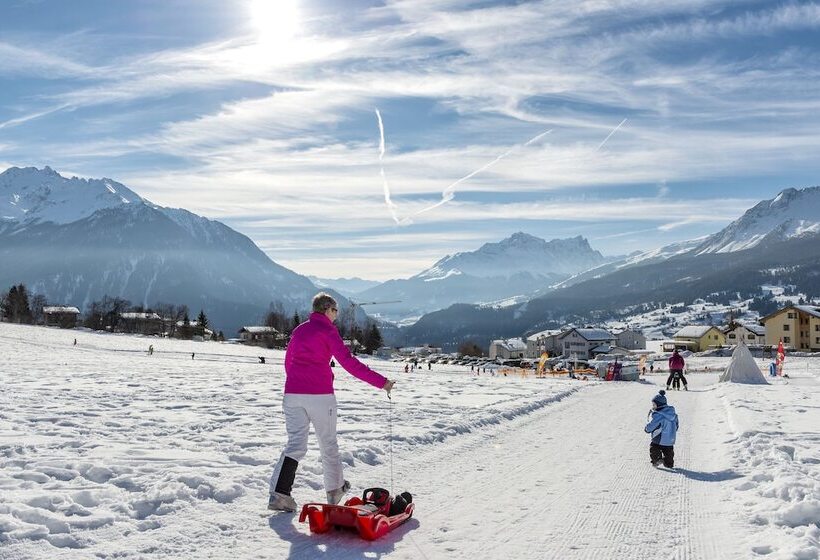 ホテル Sarain Active Mountain Resort