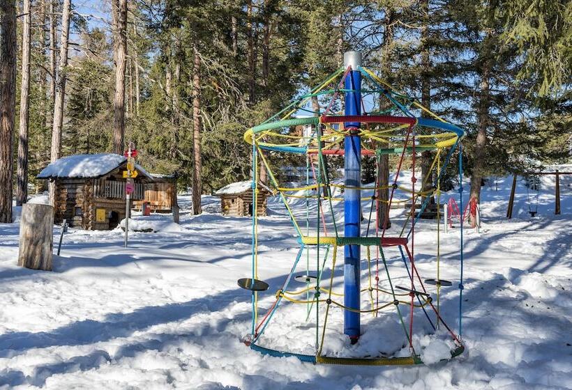 ホテル Sarain Active Mountain Resort