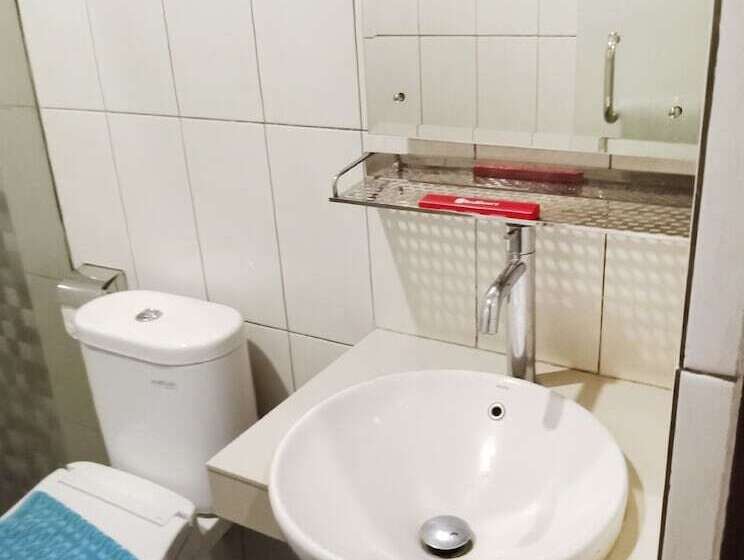 Collection O Hotel Igloo