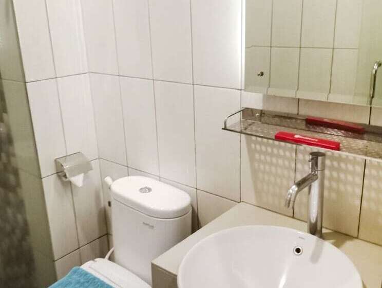 Collection O Hotel Igloo