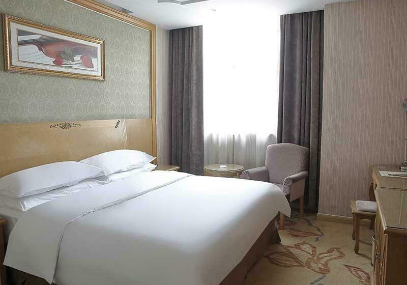 Vienna Hotel Suzhou Luokou Metro Station