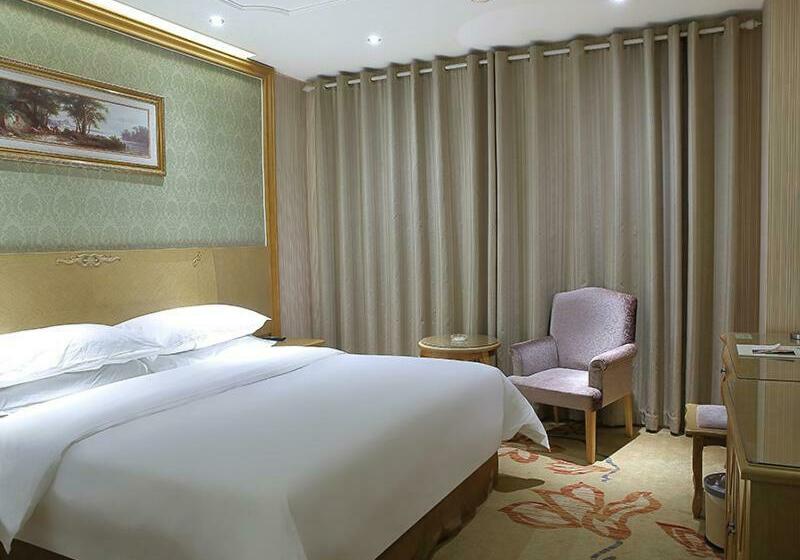 Vienna Hotel Suzhou Luokou Metro Station