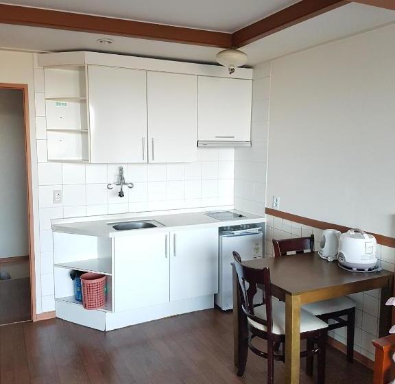 Мотель Pine Beach