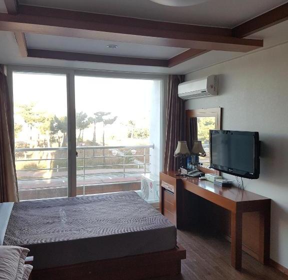 Мотель Pine Beach