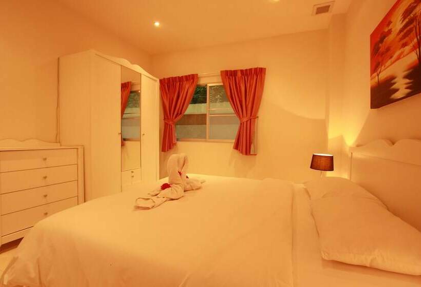 Bang Sarey Nordic Resort