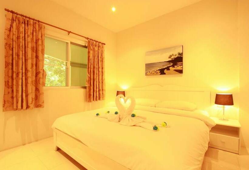 Bang Sarey Nordic Resort