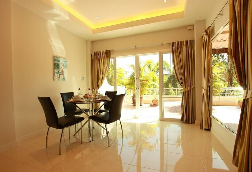 Bang Sarey Nordic Resort