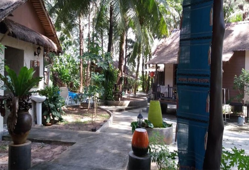 استراحتگاه Cfun Cottages