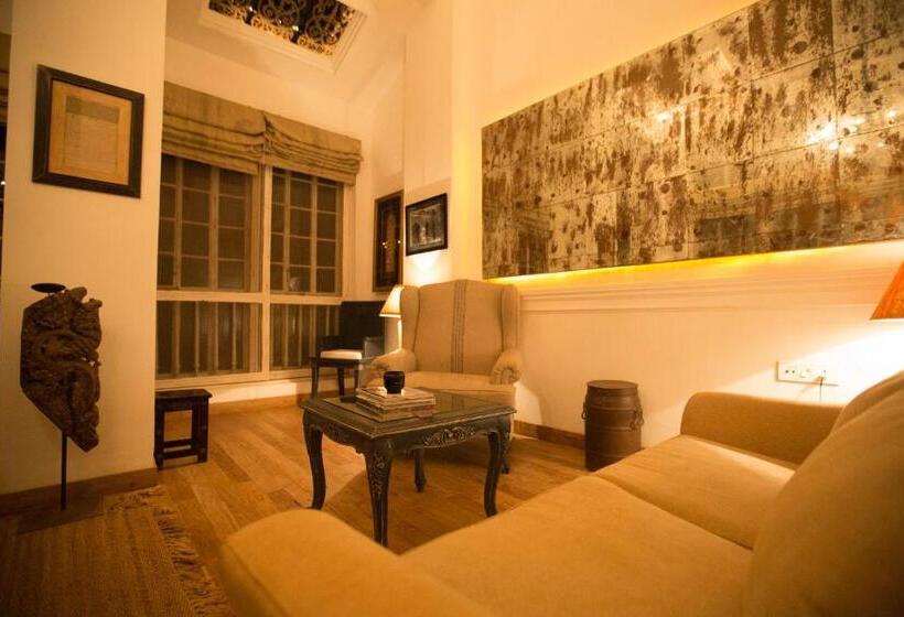 استراحتگاه The Rajbari Bawali