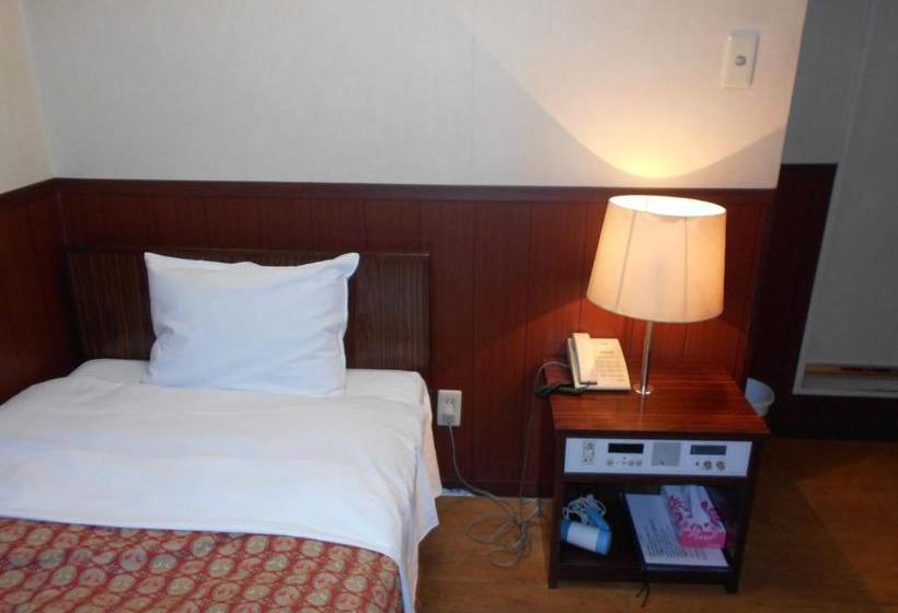 Takamatsu Hotel Sakika