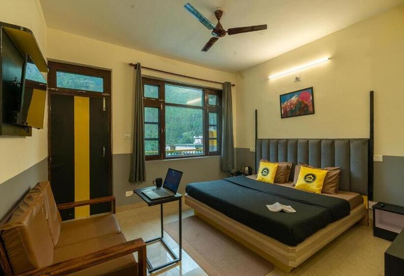 The Hosteller Kasol