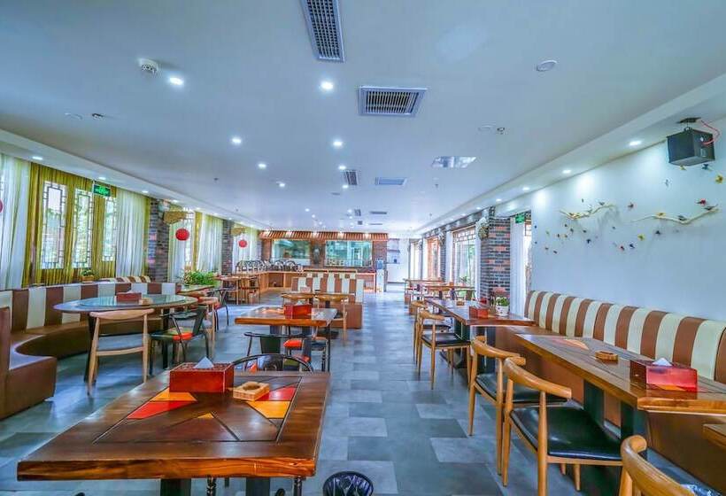 Yijie Holiday Hotel Taierzhuang Old Town