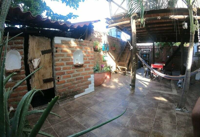 Casa Barca Taganga Hostel