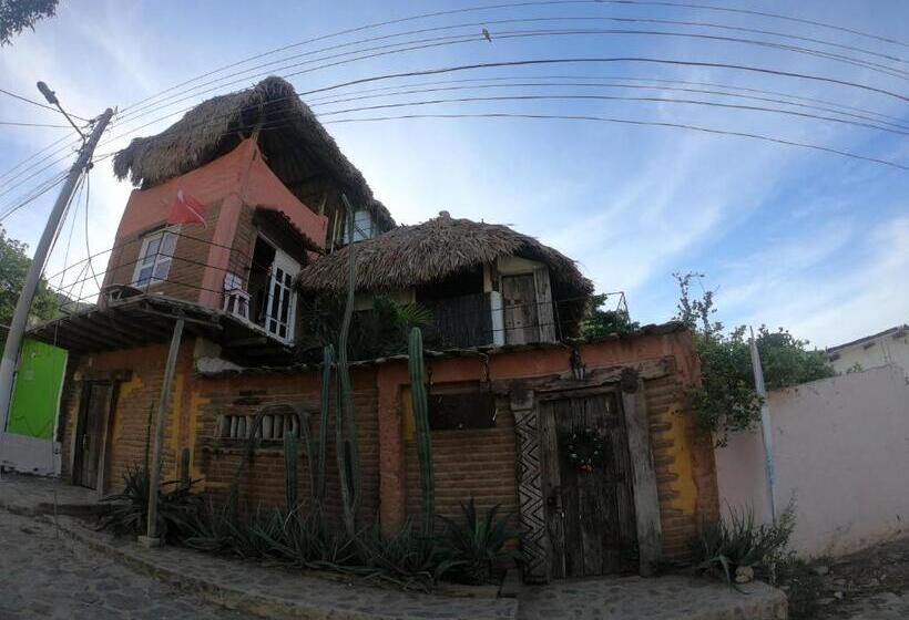 Casa Barca Taganga Hostel