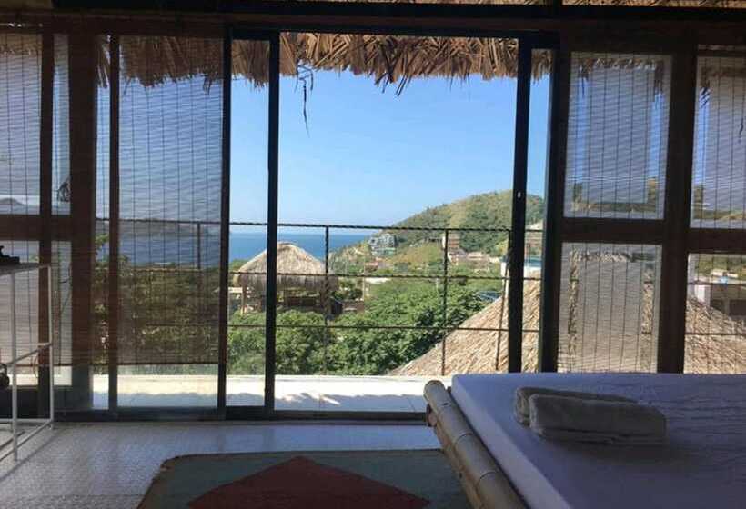 Casa Barca Taganga Hostel