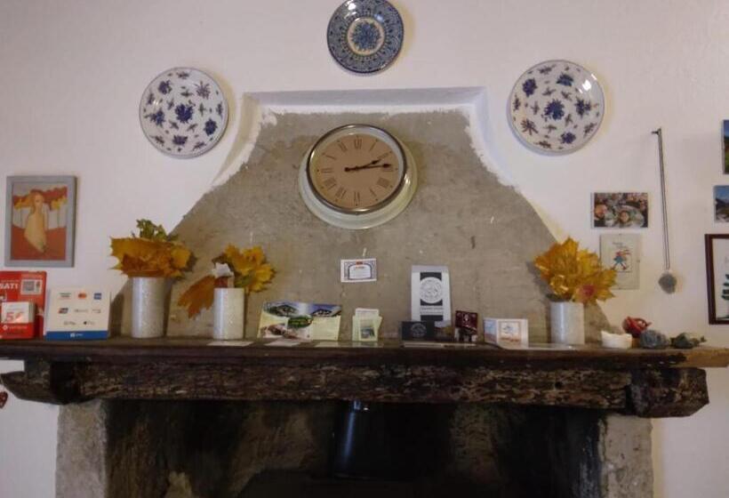 Schronisko Rifugio Escursionistico La Ruà