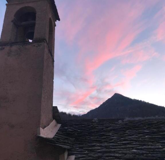 Schronisko Rifugio Escursionistico La Ruà