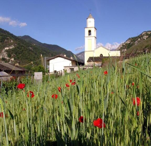 Schronisko Rifugio Escursionistico La Ruà